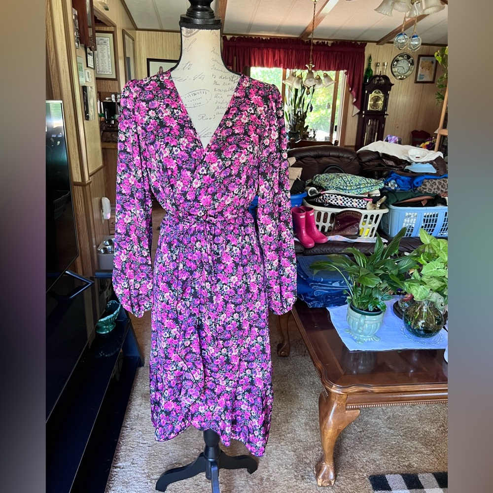 Boohoo Floral Long Sleeve Dress - Pink and Purple - Picture 12 of 16